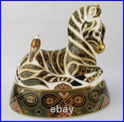 Royal Crown Derby Imari Zebra porcelain figurine paperweight 5 1/8 high