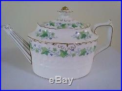 Royal Crown Derby Ivy Leaf Pattern Large Teapot approx 1940's rare green stamp