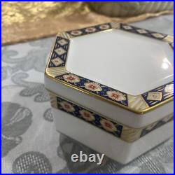 Royal Crown Derby Kedleston Trinket/ Storage Dish Octagonal Bowl with Lid