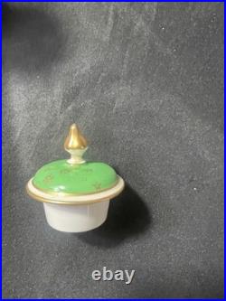 Royal Crown Derby Lidded Urn 7.25