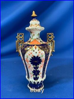 Royal Crown Derby Lidded Urn 8.25h
