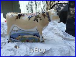 Royal Crown Derby Lilly the Farmyard Cow Paperweight withBox