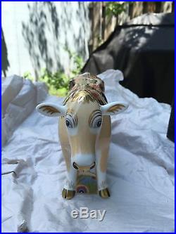 Royal Crown Derby Lilly the Farmyard Cow Paperweight withBox