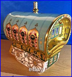 Royal Crown Derby Limited Edition Barrel Top Gypsy Caravan Paperweight 22ct Gold
