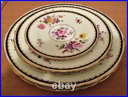 Royal Crown Derby Matlock 5 Plates