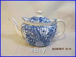 Royal Crown Derby Mikado Blue & White Teapot w lid 6.5 inch 6 cup