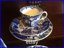 Royal Crown Derby Mikado Tea Set For Six