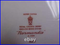 Royal Crown Derby NORMANDIE 5 Piece Place Setting(s)