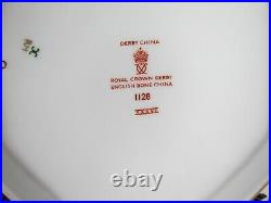 Royal Crown Derby OLD IMARI 8 Octagonal Vegetable Bowl Mint