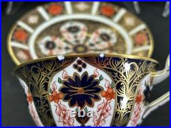 Royal Crown Derby Old Imari 1128(1)5 Piece Place SettingCup has 2 Tiny Chips