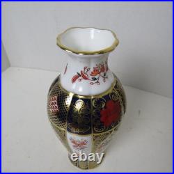 Royal Crown Derby Old Imari 1128 8-Panel Baluster Vase