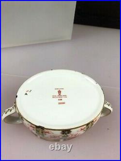 Royal Crown Derby Old Imari 1128 Covered / Lidded Handled Sugar Bowl XXXVII