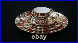 Royal Crown Derby Old Imari 1128 Service For 6, 30 Pcs Mint Condition