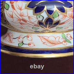 Royal Crown Derby Old Imari Bowl with Handle Cir 1911 Very Rare 6 1/2 In x 4 In