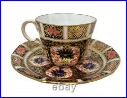 Royal Crown Derby Old Imari Cups and Saucers Scalloped Set of 4 Mint