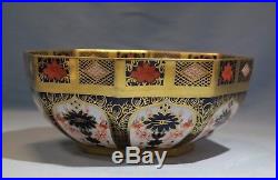 Royal Crown Derby Old Imari Design Painted Porcelain Bowl 20th Century