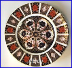 Royal Crown Derby Old Imari Dinner Plate 22kt Gold Rim 10