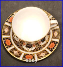 Royal Crown Derby Old Imari English Bone China Tea Cup & Saucer