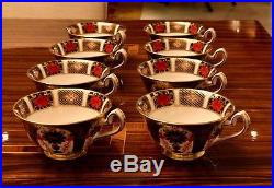 Royal Crown Derby Old Imari Footed Tea Cup & Saucer Service for 8, bone china