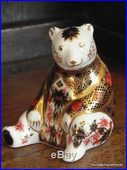 Royal Crown Derby Old Imari Honey Bear Paperweight, 1st Quality, Gold Stopper