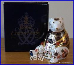 Royal Crown Derby Old Imari'Honey Bear' Paperweight c/w Gold Stopper MIB