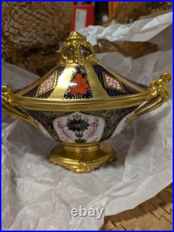 Royal Crown Derby Old Imari Tureen & Lid two handles