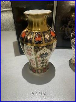Royal Crown Derby Old Imari vase solid gold band