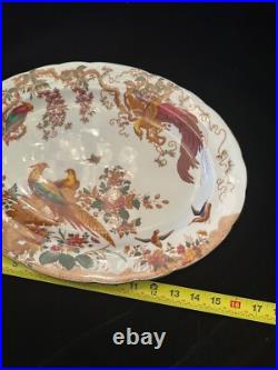 Royal Crown Derby Olde Avesbury 16 Oval Serving platter Bone china