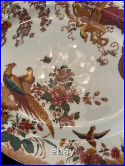 Royal Crown Derby Olde Avesbury 16 Oval Serving platter Bone china