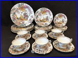 Royal Crown Derby Olde Avesbury 29 Pc 6- 5 Pc Place Settings Dinner Service 1940