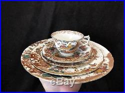 Royal Crown Derby Olde Avesbury 35 Pc 7- 5 Pc Place Settings Dinner Service READ