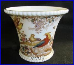 Royal Crown Derby Olde Avesbury 4 5/8 Tall Cache Pot Mint Condition