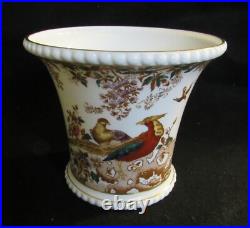 Royal Crown Derby Olde Avesbury 4 5/8 Tall Cache Pot Mint Condition
