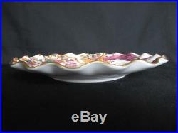 Royal Crown Derby Olde Avesbury A73 Pattern 6 x Fluted Dessert Plates 8.5 ins