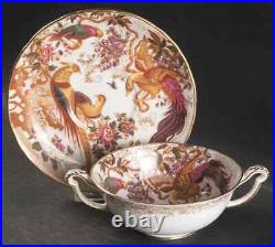 Royal Crown Derby Olde Avesbury Cream Soup & Saucer 6540605