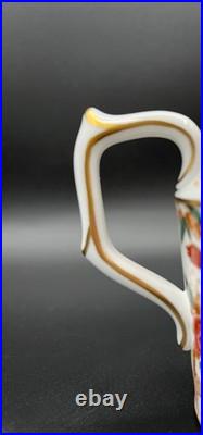 Royal Crown Derby Olde Avesbury SUGAR BOWL & LID Like New -Bone China England Royal Crown Derby Olde Avesbury SUGAR BOWL & LID Like New -Bone China England