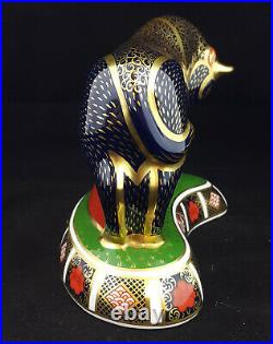 Royal Crown Derby Paperweight Bull, Gold Stopper