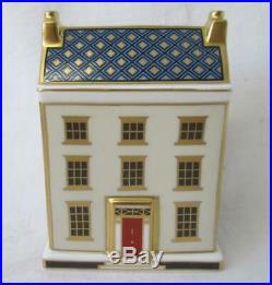 Royal Crown Derby Paperweight GEORGIAN TOWN HOUSE