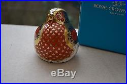 Royal Crown Derby Paperweight Old Imari Solid Gold Band ROBIN (Brand New)