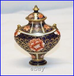 Royal Crown Derby Pattern #919 Urn/Jar with Cover Rare Pattern, Rare Shape