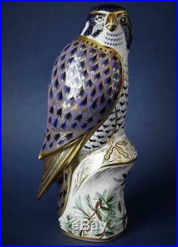 Royal Crown Derby Peregrine Falcon With Gold Stopper