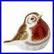 Royal-Crown-Derby-Porcelain-Animal-Paperweight-Royal-Robin-01-mnt
