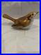 Royal-Crown-Derby-Porcelain-Bird-Figurine-With-22-Carat-Gold-Detailing-01-lygx