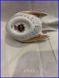 Royal Crown Derby Porcelain Bird Figurine With 22 Carat Gold Detailing