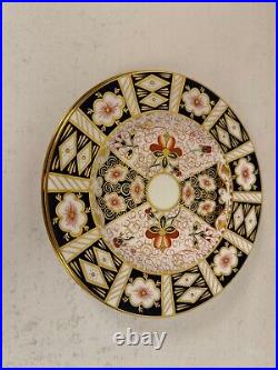 Royal Crown Derby Porcelain Imari 2451 Pattern Set of 13 Plates 8 3/4