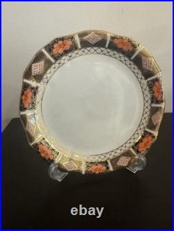 Royal Crown Derby Porcelain Luncheon Plate Border Imari Pattern No. 8450