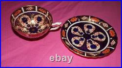 Royal Crown Derby Porcelain Old Imari Gold gilded cup and saucer dated 1933