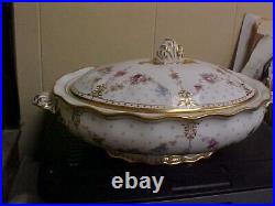 Royal Crown Derby ROYAL ANTOINETTE Covered Vegetable Bowl MINT AM0001