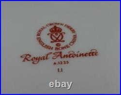 Royal Crown Derby ROYAL ANTOINETTE Dinner Plate S7019224G2