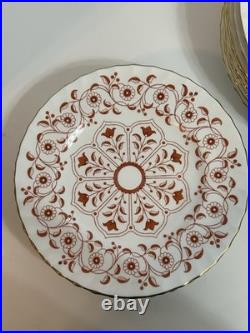 Royal Crown Derby Rougemont Pattern 32pc Bone China Dinnerware Set England